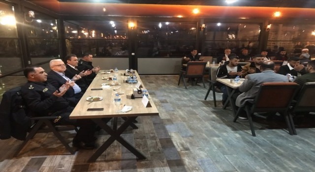 Kaymakam Memiş, Roman vatandaşlarla iftarda buluştu