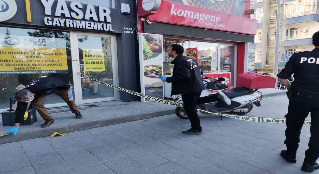 Kayseride bıçaklı kavga: 3 yaralı