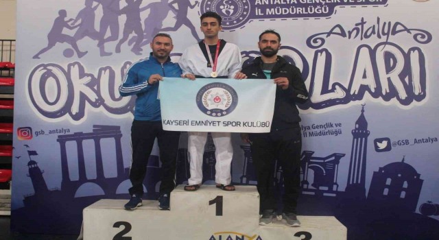 Kayseriye iki altın madalya