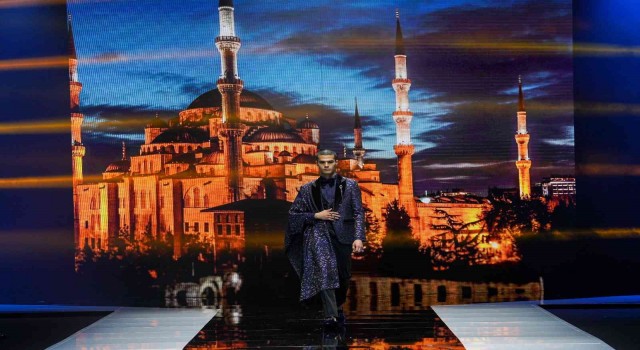 Kiğılı, Milanoda podyuma çıktı