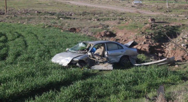 Kiliste otomobil şarampole uçtu: 3 ağır yaralı