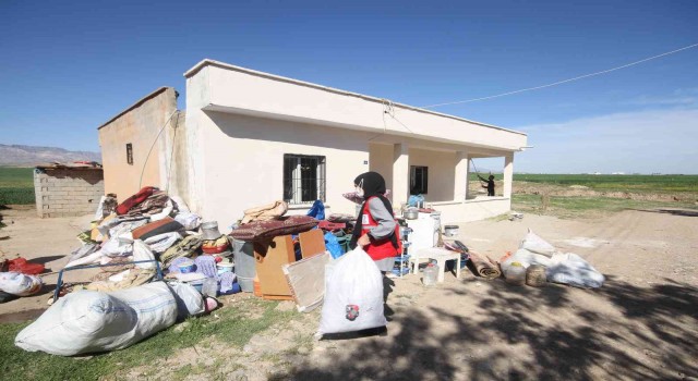 Kızılay ekibi, Silopide mağdur ailenin evini baştan onardı