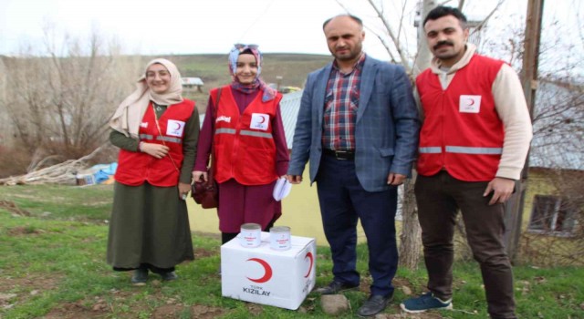 Kızılaydan 50 aileye Ramazan yardımı