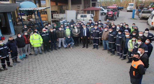 Koçarlıda maaşlar bayram öncesi ödendi
