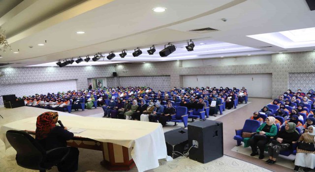 KOMEKten Kadir Gecesine özel program