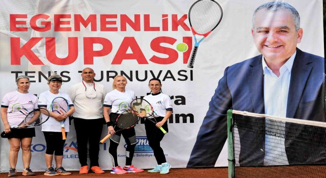 Konyaaltında rekor katılımlı tenis turnuvası