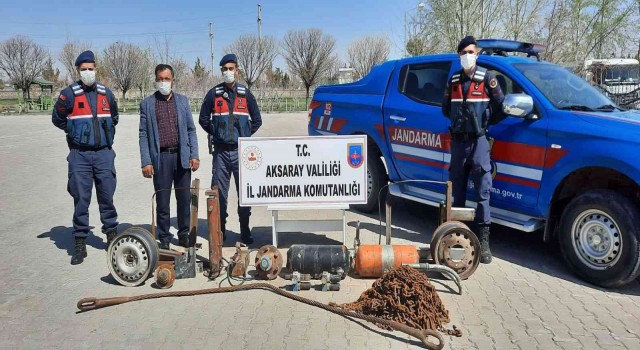 Konyada çaldılar, Aksarayda JASATtan kaçamadılar