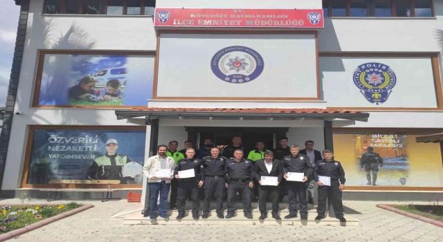 Köyceğizde başarılı emniyet personeli ödüllendirildi