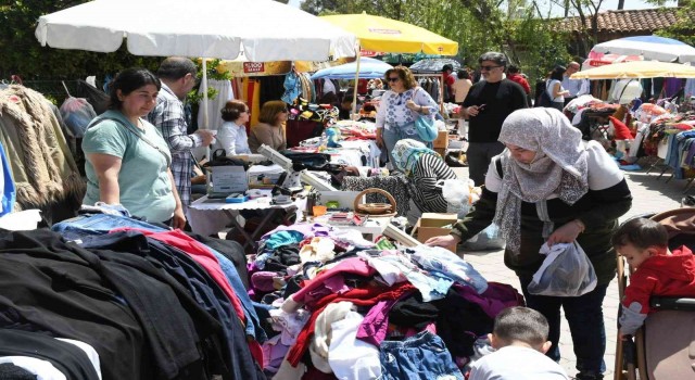 Köyceğizde ikinci el pazarı bu hafta erken kuruldu