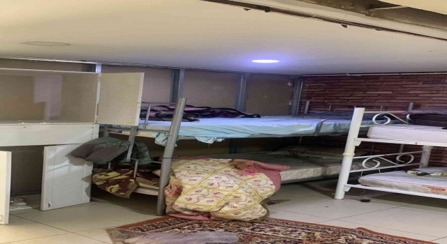 Kuaförden kaçak göçmen evine gizli geçit: Polisten şok evi baskını