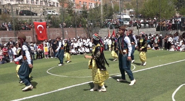 Kulpta 23 Nisan Ulusal Egemenlik ve Çocuk Bayramı coşkuyla kutlandı