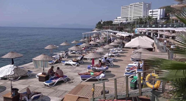 Kuşadasında bayram öncesi rezervasyon doluluk oranı yüzde 80e ulaştı