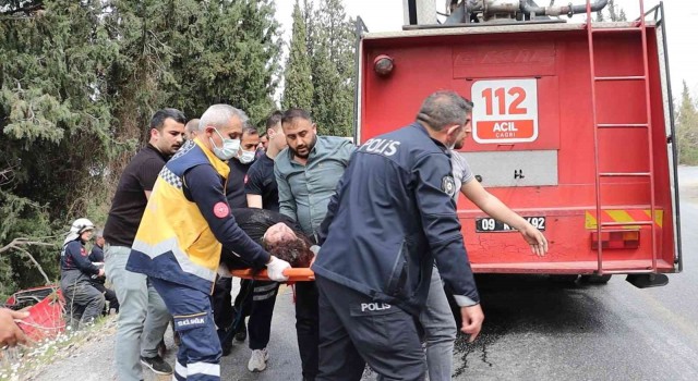 Kuşadasında virajı alamayan araç şarampolu uçtu
