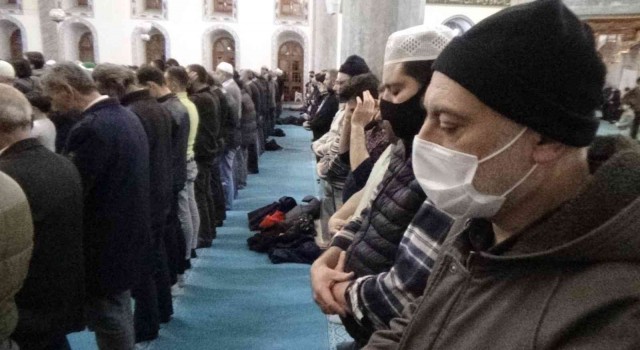 Kütahyada Enderun usulü teravih namazı