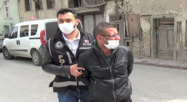 Kütahyada yaşlı kadını dolandıran şüpheli tutuklandı