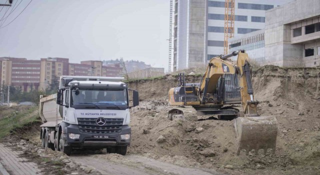 Kütahyada yol genişletme çalışmaları