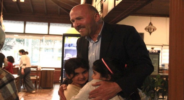 Kuyucakta öksüz ve yetim çocuklar iftarda bir araya geldi