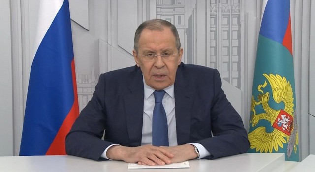 Lavrov: “Rus Silahlı Kuvvetleri bazı ‘savaş suçları iddialarının açık bir şekilde uydurma ve yanlış olduğunu birçok kez kanıtlanmıştır”