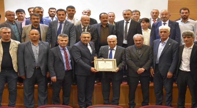 Malatya TSOdan Prof. Dr. Sezai Yılmaza “Şeref Üyeliği” unvanı