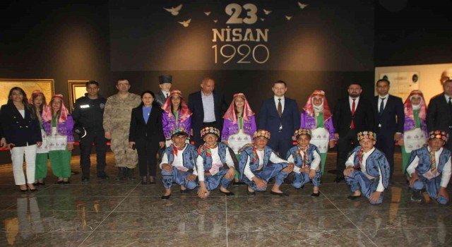 Malazgirtte 23 Nisan coşkusu