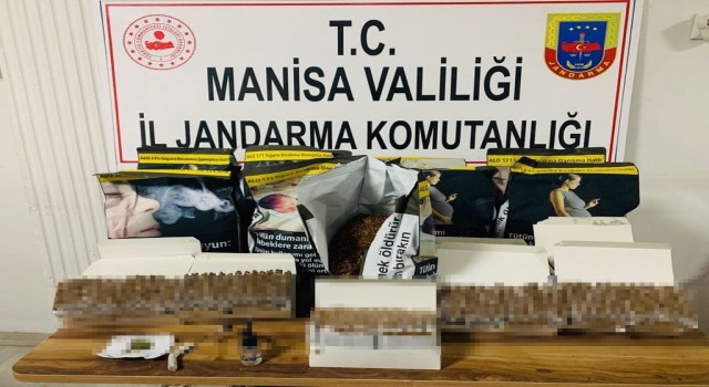 Manisada kaçak sigara ve esrar ele geçirildi