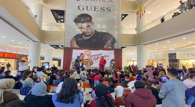 Mardinde alışveriş merkezinde Ramazan ayı şenlikleri