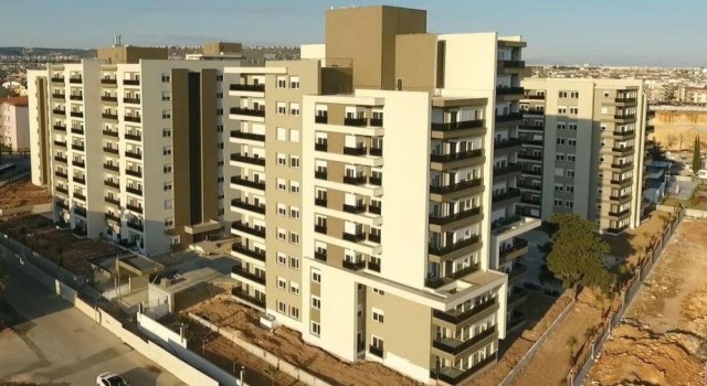 Mart ayında Antalyada bin 434 yabancı uyruklu ev sahibi oldu