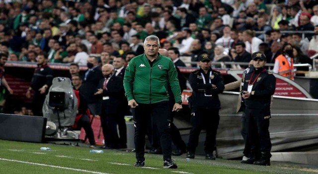 Mehmet Altıparmak: Çalıştığımız işlerden gol yedik, üzgünüz