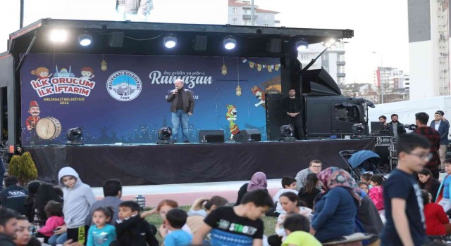 Melikgazide çocuklar Ramazan coşkusunu yaşayarak öğrendi
