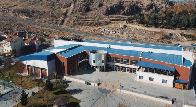 Melikgazide yüzme kursu kayıtları başladı