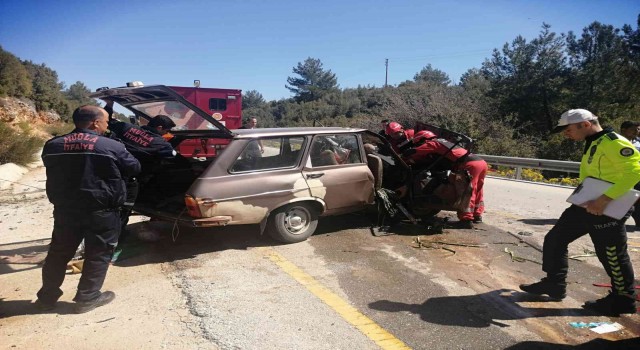 Menteşede trafik kazası: 2 yaralı
