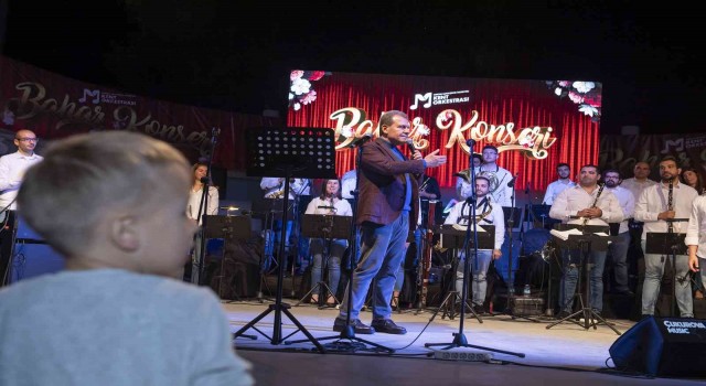 Mersin Büyükşehir Belediyesi Kent Orkestrasından bahar konseri