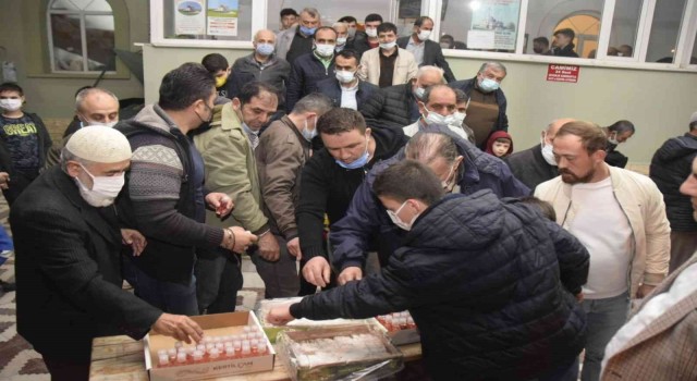 MHP İl Teşkilatı Başbuğ Türkeş için mevlit okuttu