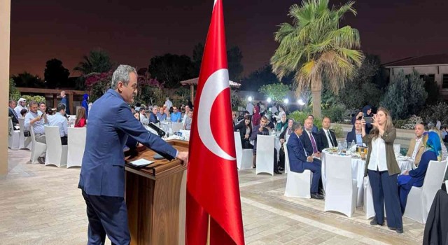 Milli Eğitim Bakanı Özer, Katarda öğretmenler ve Türk vatandaşları ile iftar yaptı