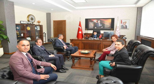 Minik Emir, Denizlinin yeni Milli Eğitim Müdürü oldu