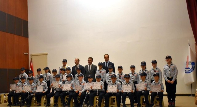 Minik izcilerden müthiş performans