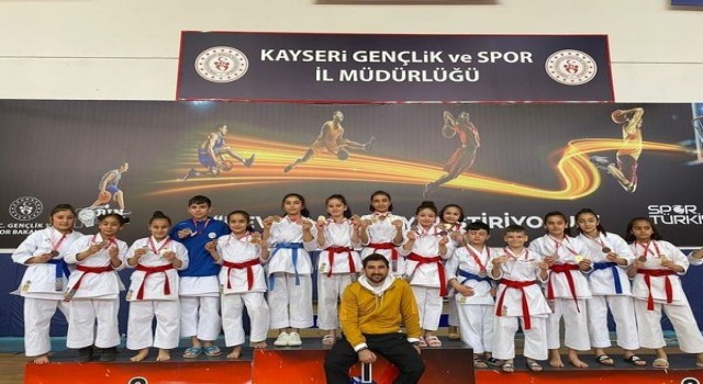 Minik-Yıldız Kayseri İl Birinciliği tamamlandı