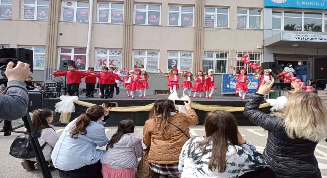 Miniklerin 23 Nisan coşkusu