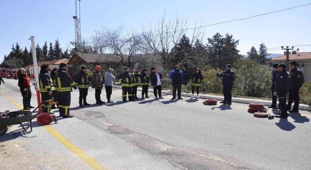 Muğlada ‘Gönüllü İtfaiyeci teşkilatı kuruluyor