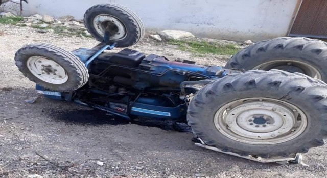 Nallıhanda traktör devrildi: 1 ölü