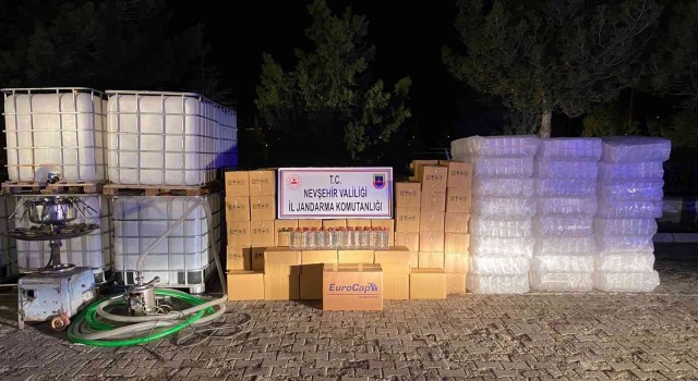 Nevşehirde 2 bin 842 litre etil alkol ele geçirildi: 6 kişi gözaltında