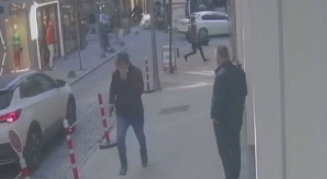 Nişantaşında sokak ortasında silahlı saldırı kamerada
