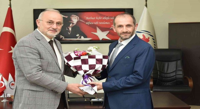 OMÜ İletişim Fakültesinde devir teslim