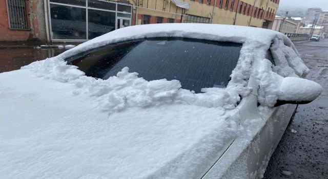 Orduda kar kalınlığı 5 santime ulaştı