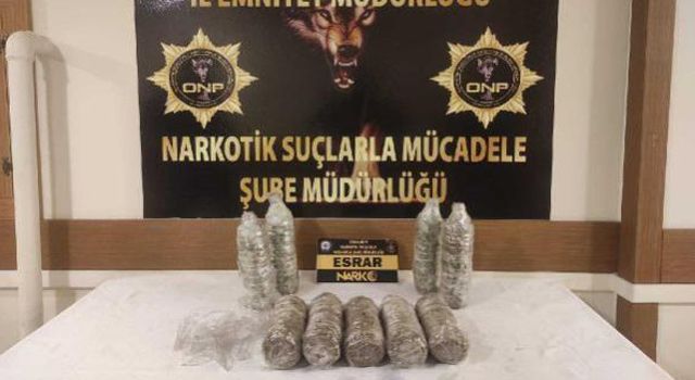 Osmaniye'de Şüphe üzerine aranan otoda uyuşturucu çıktı