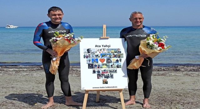 Otizmli Tuna, Yunanistanın Sakız Adasından Çeşmeye kadar yüzdü