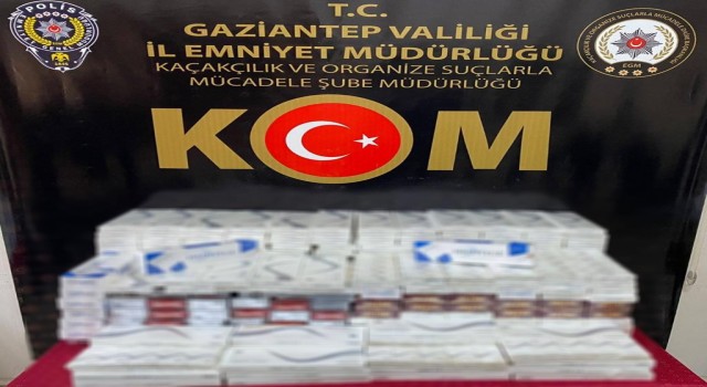 Otomobilin her yerinden kaçak sigara çıktı