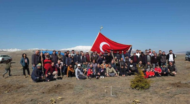 (Özel) Ağaç sevdalısı köylüler 28 yıldır bu şenlikte buluşuyor