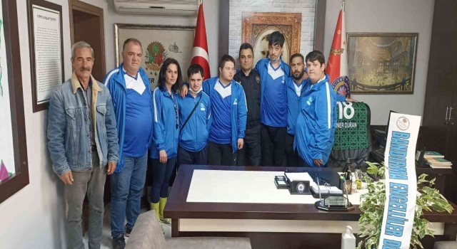 Özel Çocuklardan polise özel ziyaret