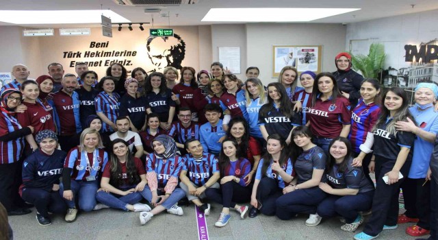 Özel İmperial Hastanesi çalışanlarından Trabzonspor formasıyla hizmet